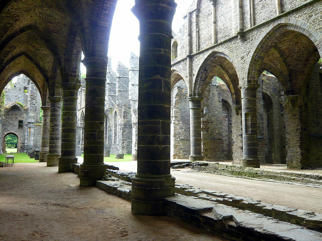 Abbaye de Villers la Ville. province du brabant wallon