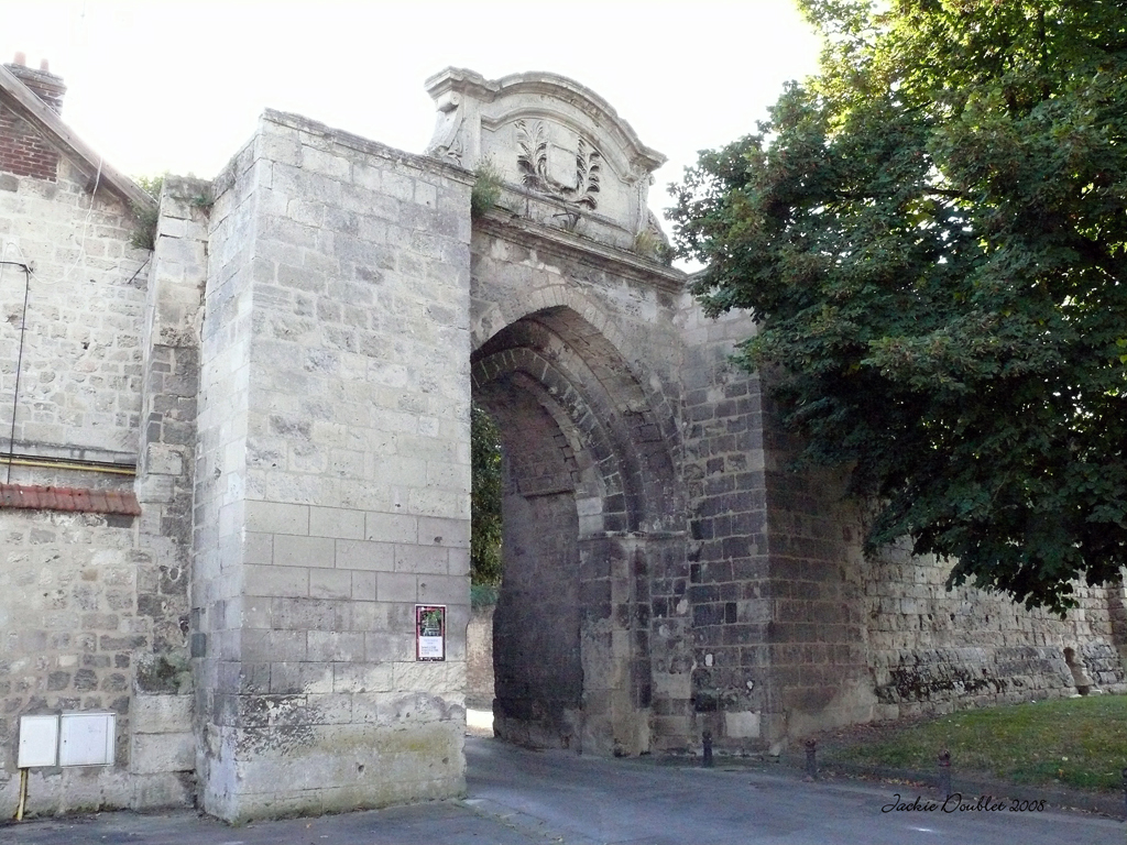 Abbaye St Médard (