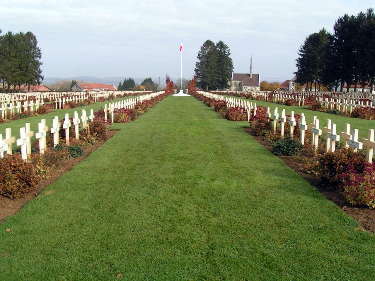 Cerny-en-Laonnois Cimetière