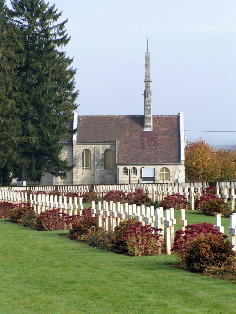 Cerny-en-Laonnois Cimetière