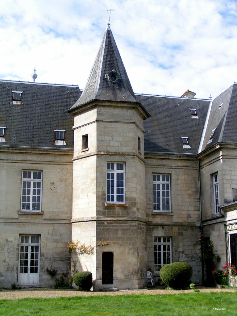 Château le Vaux Fourché (2)