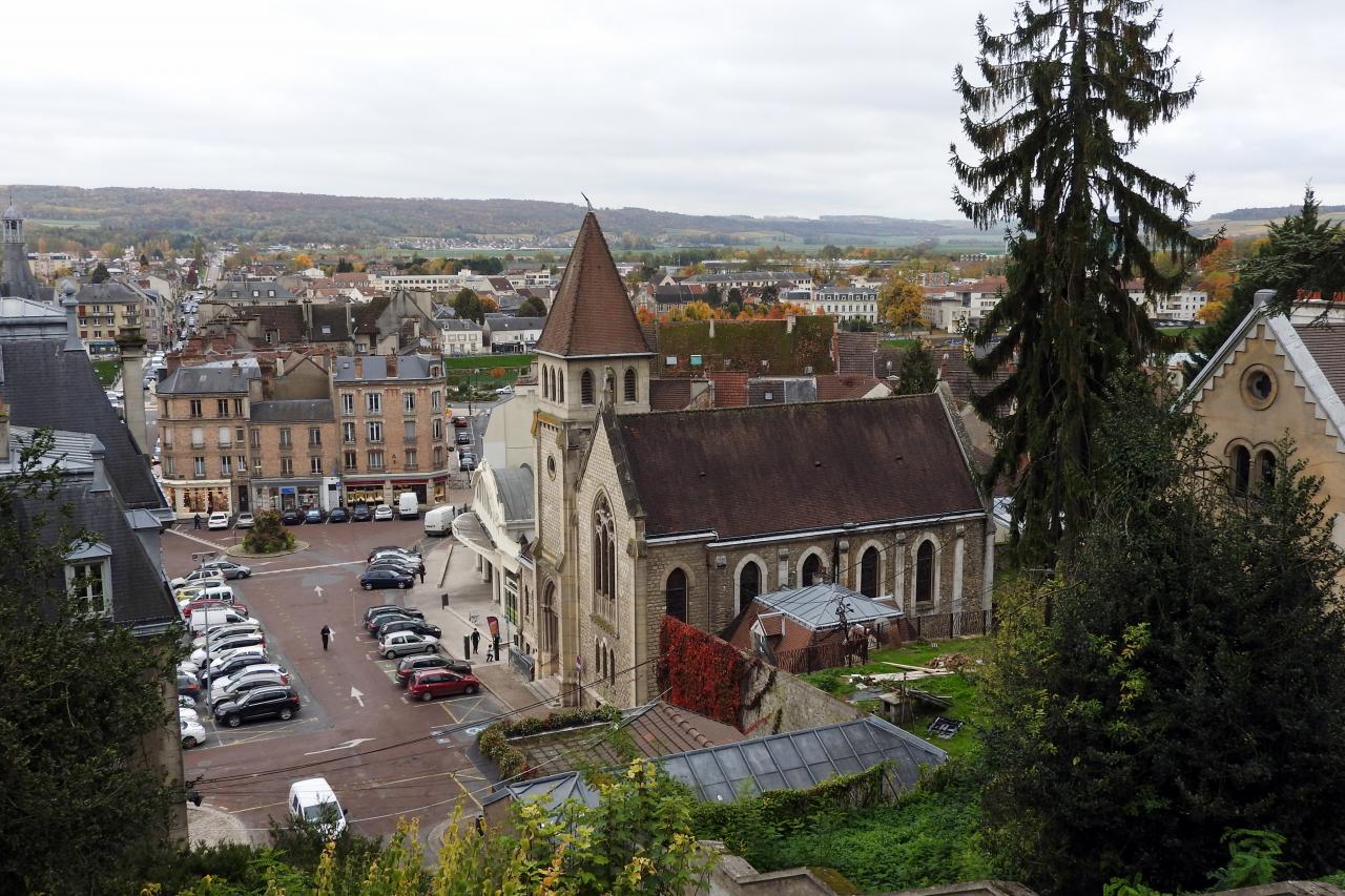 Château Médiéval à Château-Thierry)  