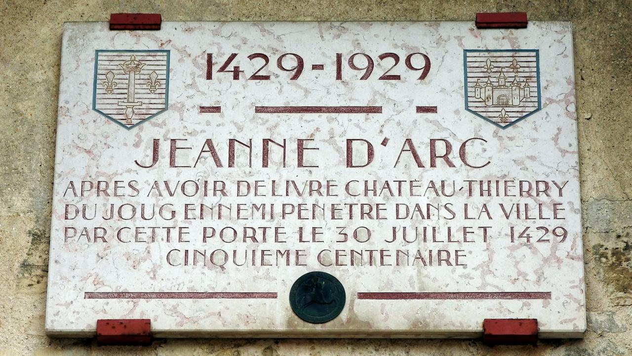 Château Médiéval à Château-Thierry)  