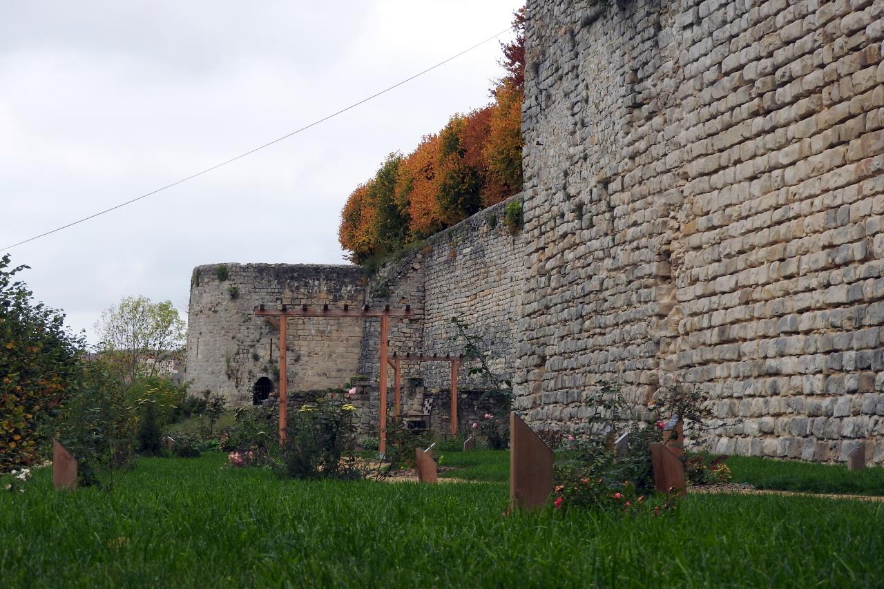 Château Médiéval à Château-Thierry)  