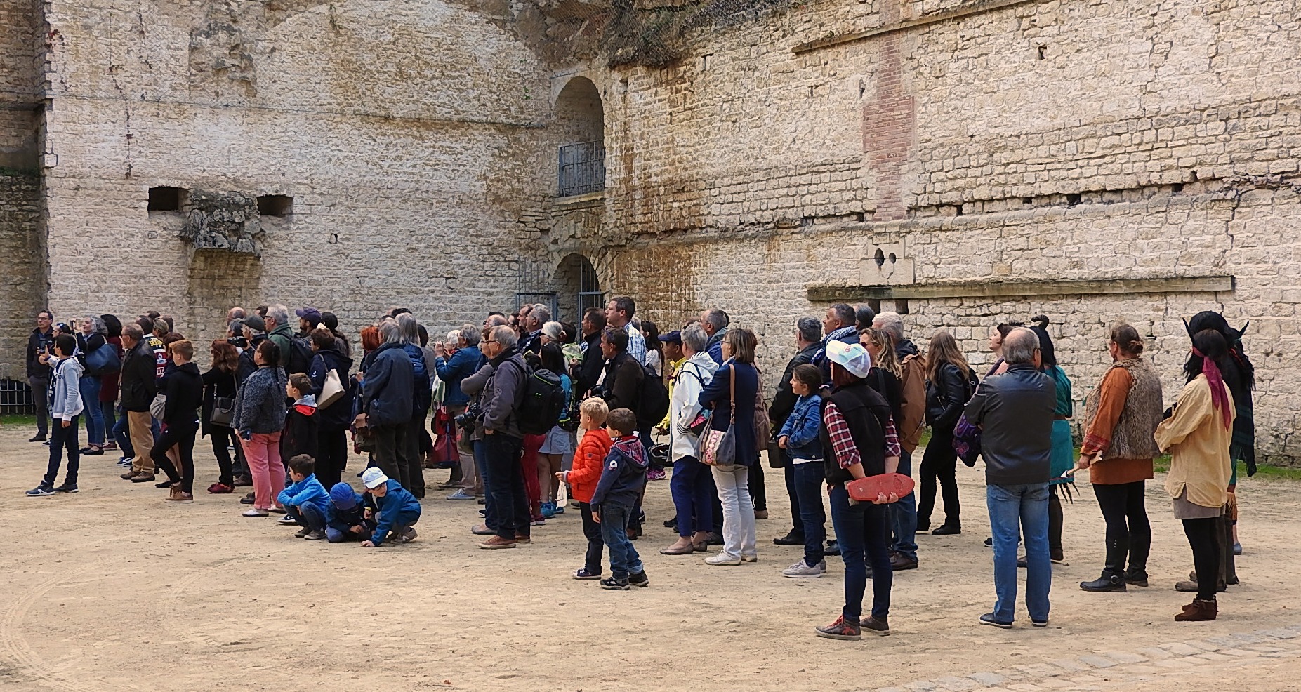 Cie Nomades Tour du monde en 80 j (94)