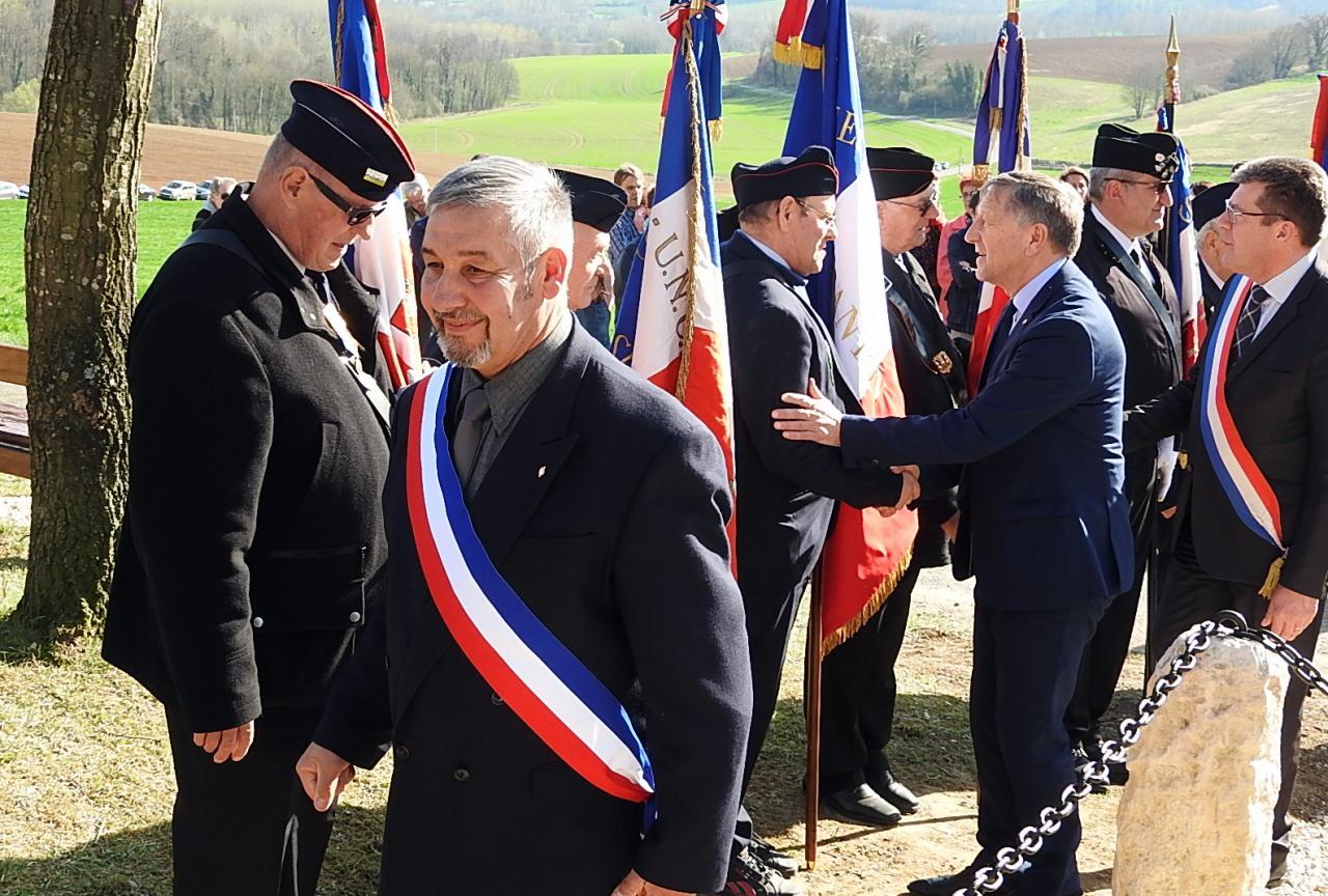 Commémoration au monument des aviateurs à Ostel 25032017 (30)