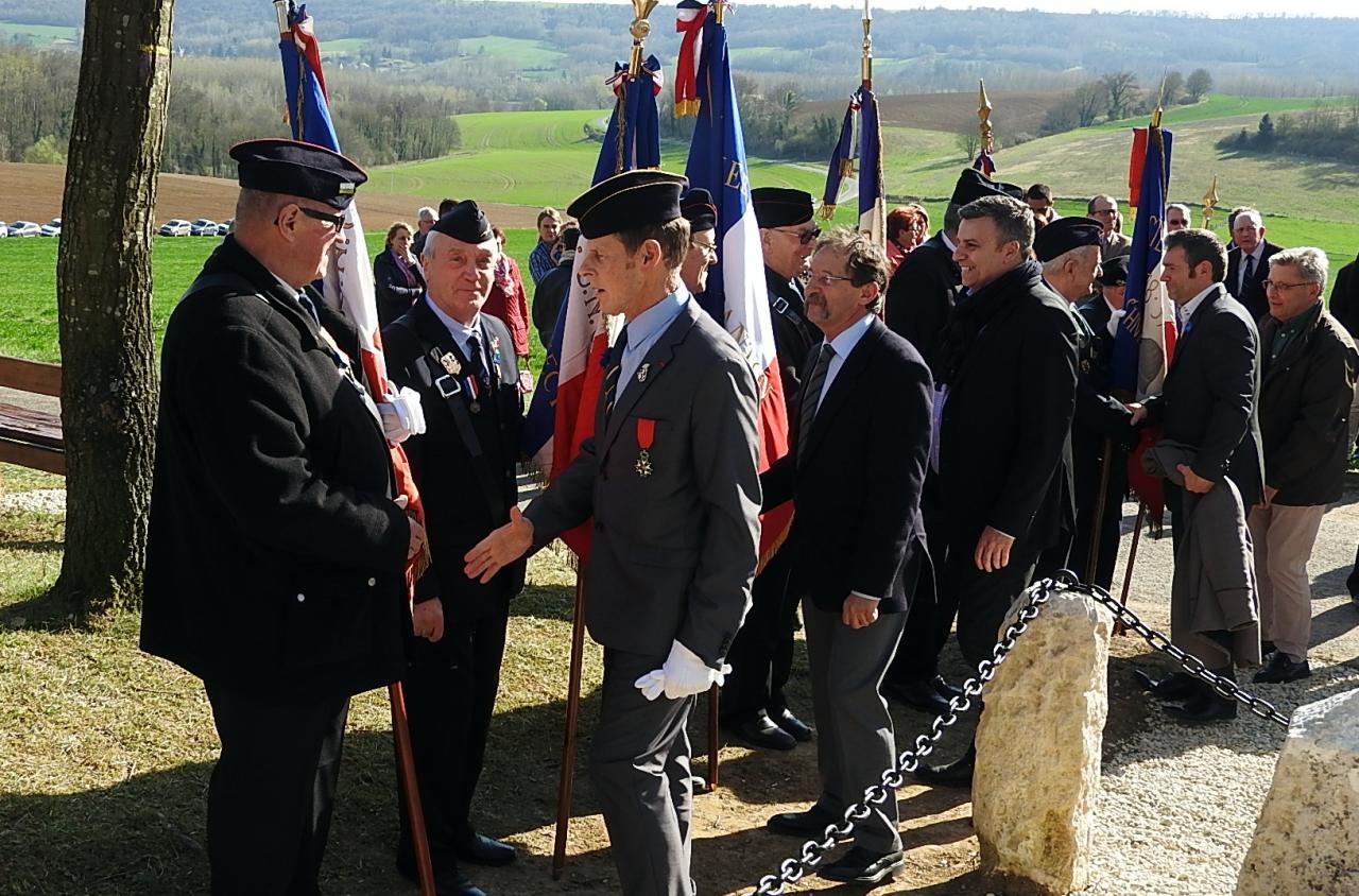 Commémoration au monument des aviateurs à Ostel 25032017 (36)