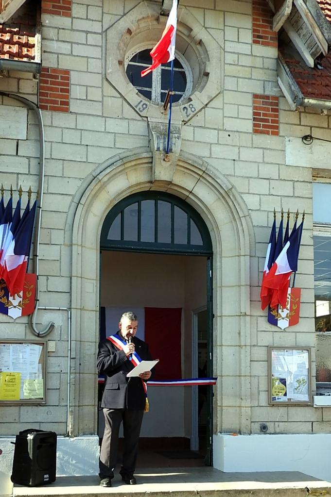 Commémoration au monument des aviateurs à Ostel 25032017 (54)