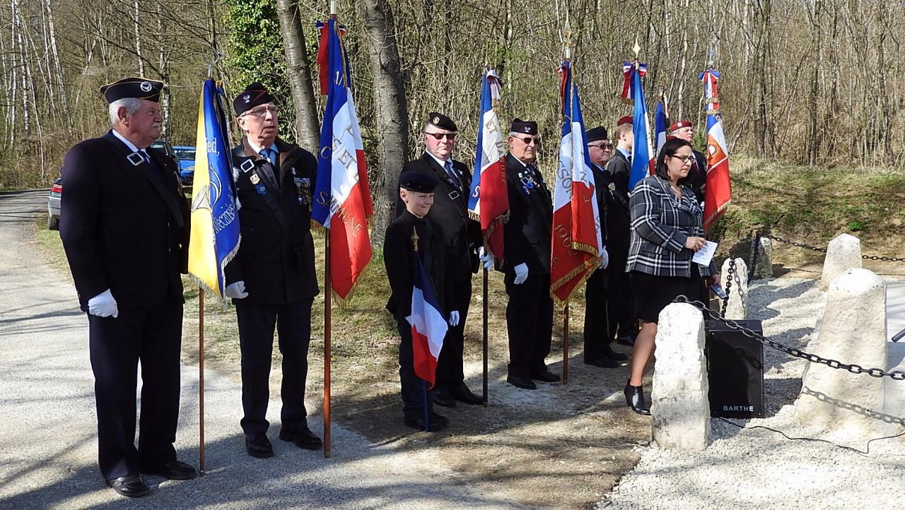Commémoration au monument des aviateurs à Ostel 25032017 (6)
