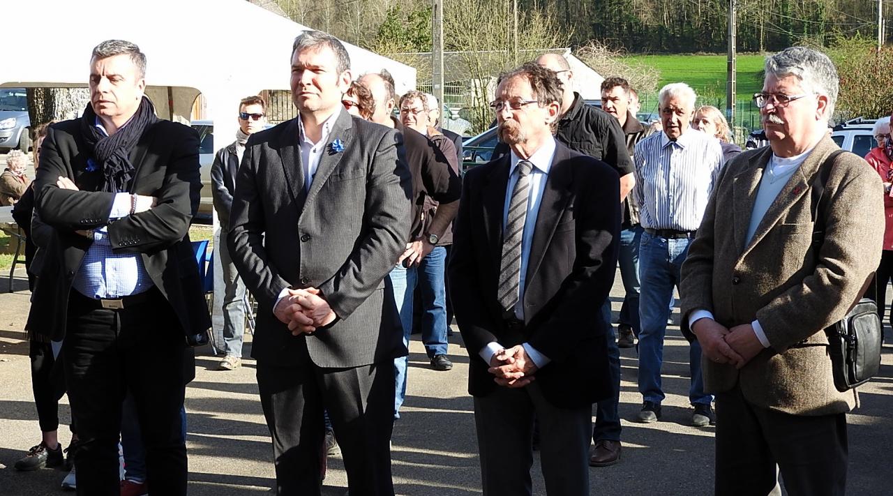 Commémoration au monument des aviateurs à Ostel 25032017 (65)