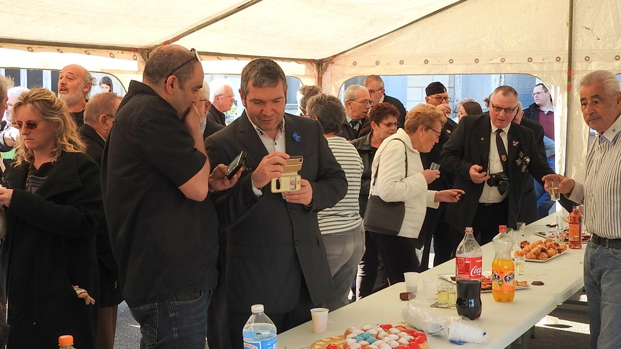 Commémoration au monument des aviateurs à Ostel 25032017 (72)