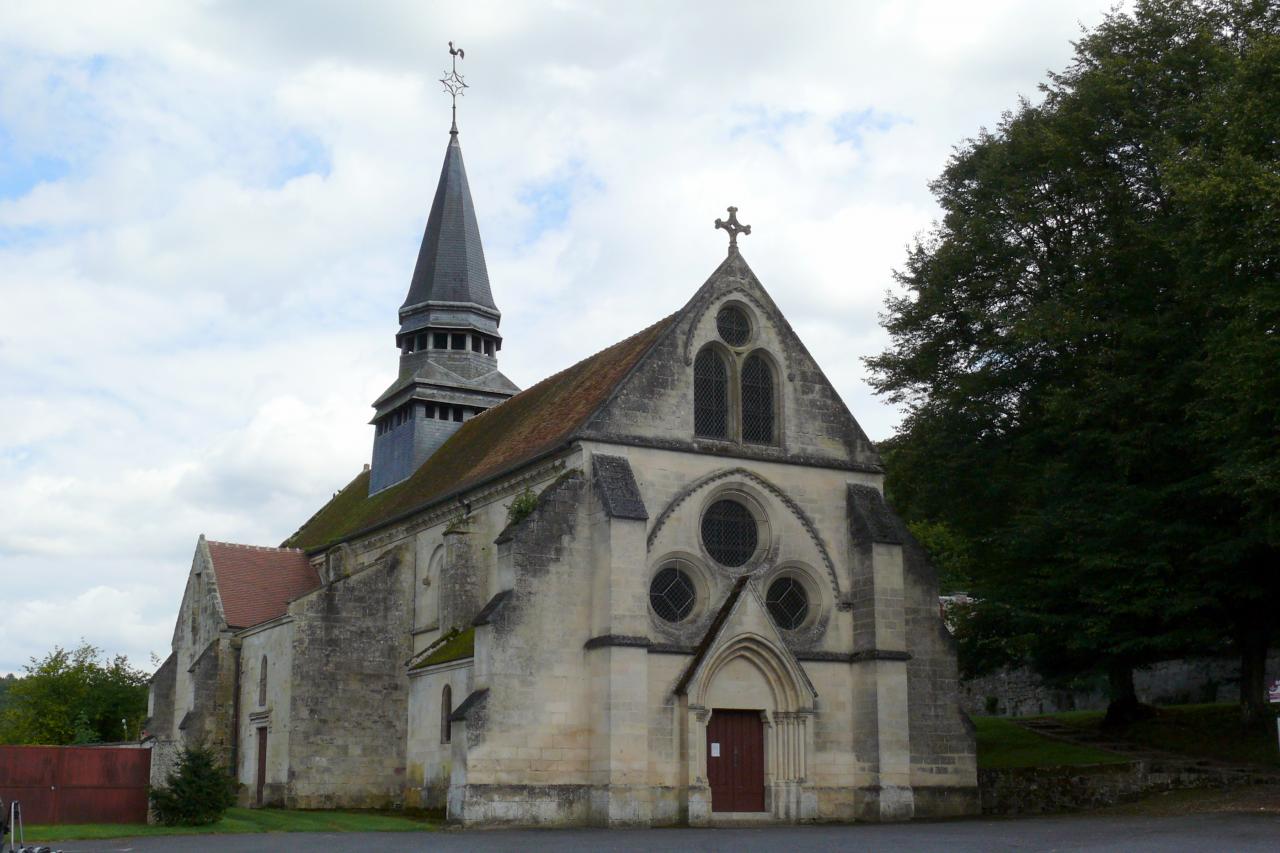 Corcy ( Eglise Saint-Alban XIIè) (1)