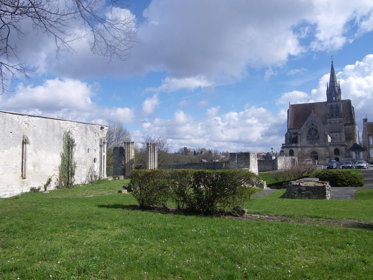 Crépy-en-Valois  église Saint-Denis (1)