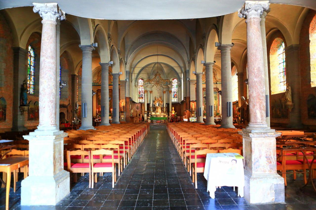 Eglise Ste-Marie de maroilles dédiée à st-humbert.