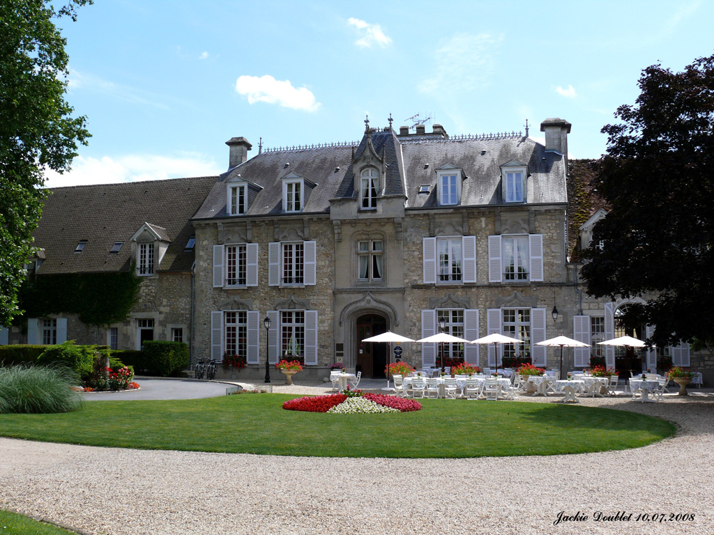 Fère-en-Tardenois (Château) 10072008 (10)