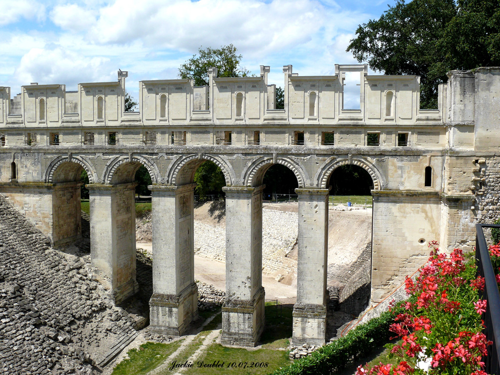 Fère-en-Tardenois (Château) 10072008 (14)