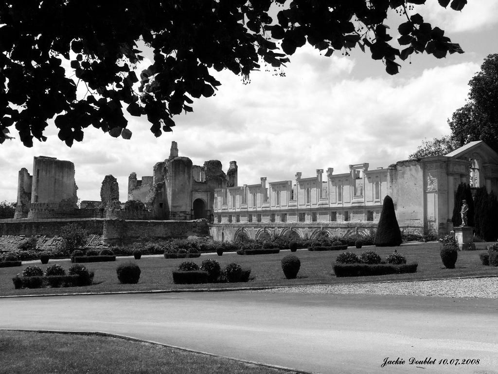 Fère-en-Tardenois (Château) 10072008 (51)