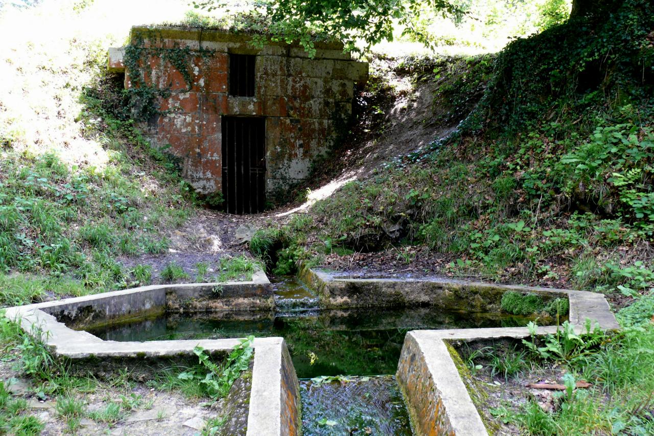 Fleury (la Fontaine St-Martin) (2)