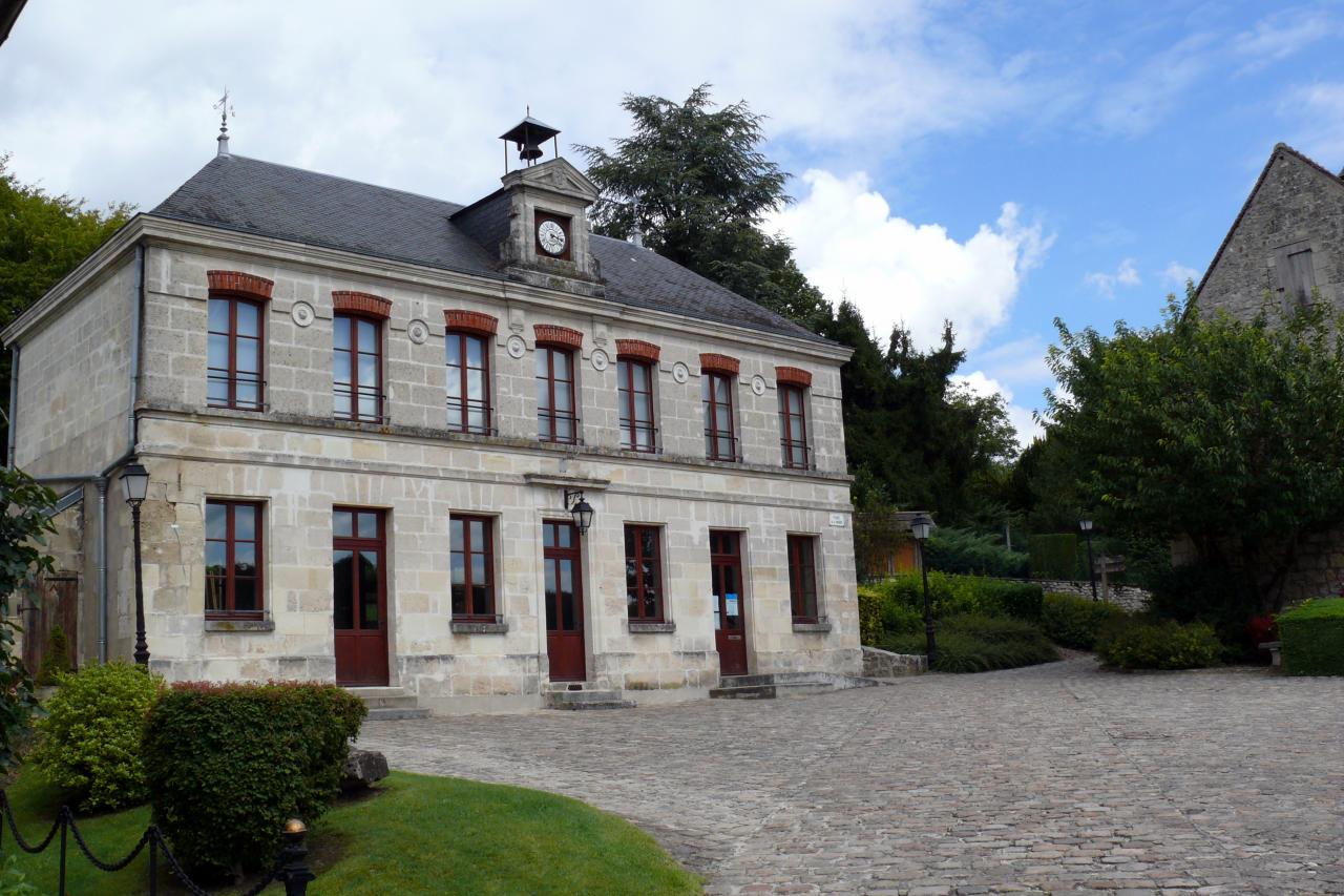 Fleury (Mairie.Ecole datant de 1819) (3)