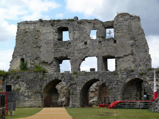 Château fort de Coucy le Châateu