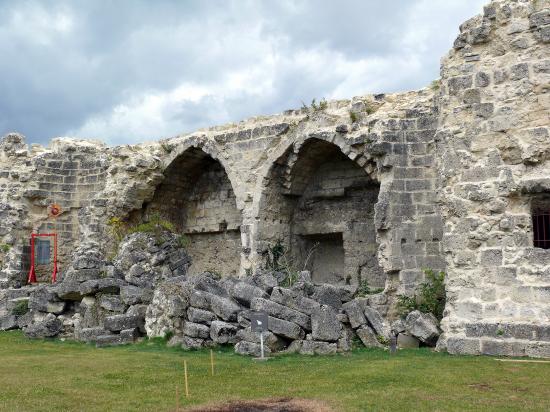 Château fort de Coucy le Châateu