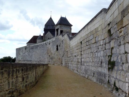 Château fort de Coucy le Châateu