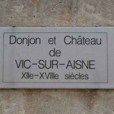 Donjon et Château de Vic sur Aisne