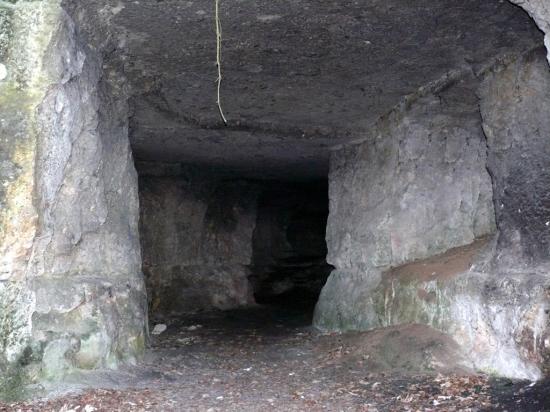 Grotte du Montcel