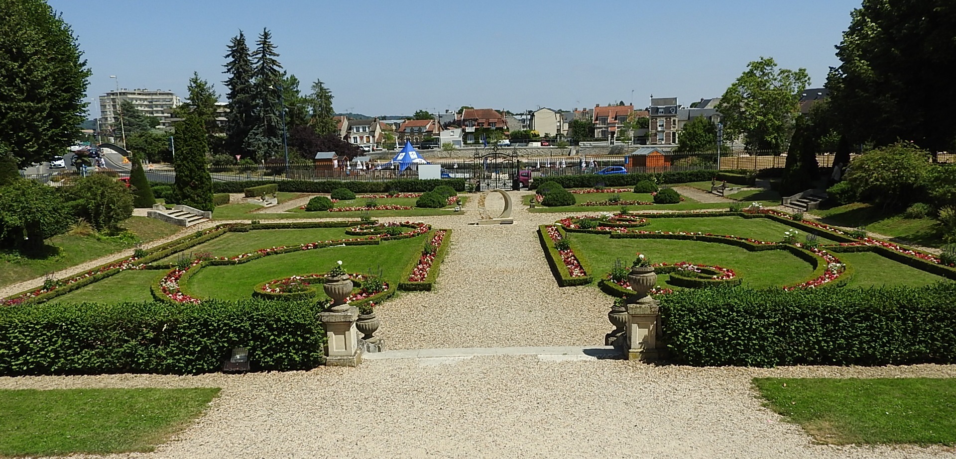 Jardin hotel de ville Soissons (21)