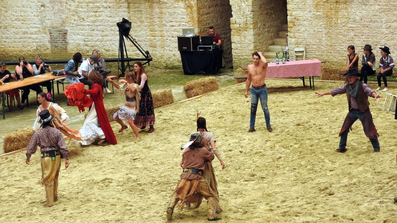 Journée du cheval Fort de Condé 11092016 (20)