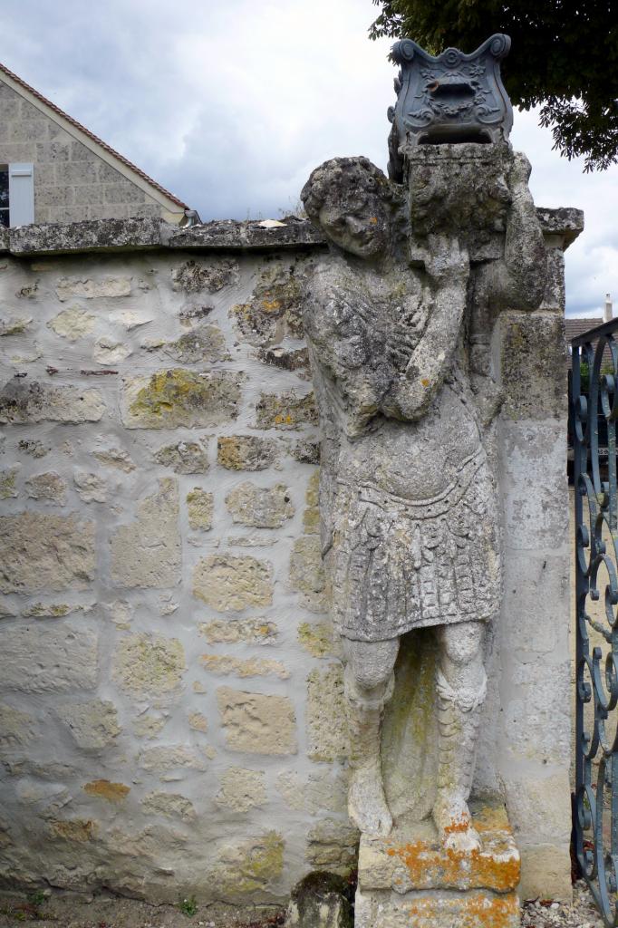 Les jardins de la Muette ( Colosse romain) et le Château (43)