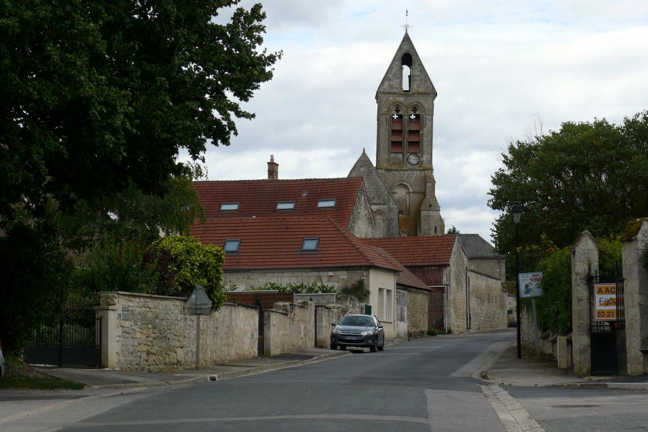 Mairie et Eglise Saint-Denis