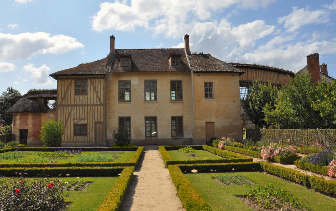 Maison de la Reine (2)