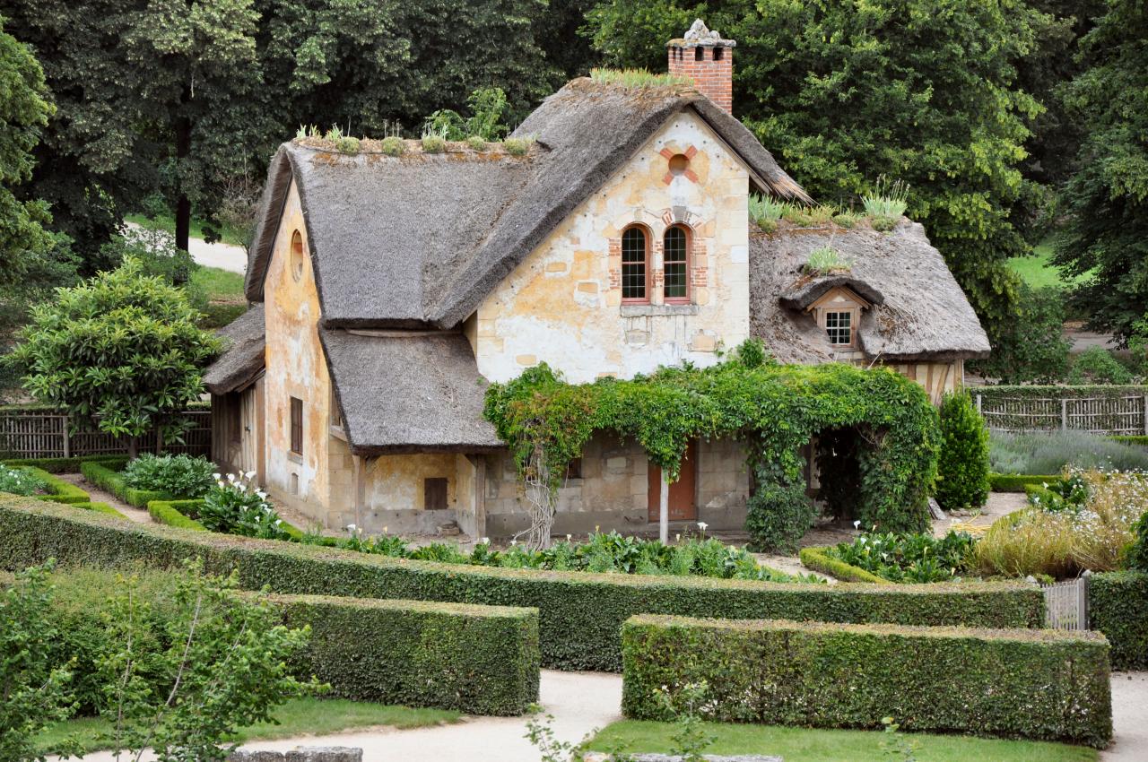 Maison du garde au hameau de la Reine (3)