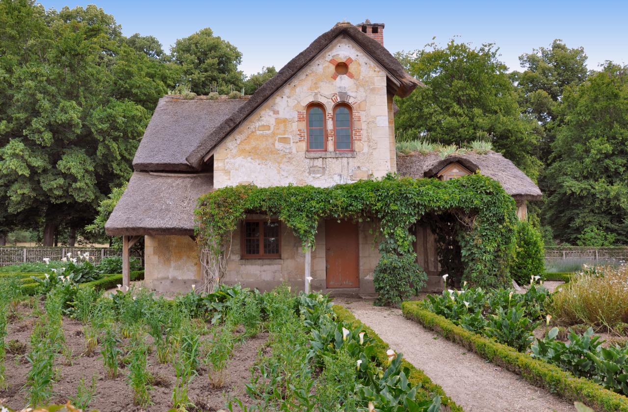 Maison du garde au hameau de la Reine (4)