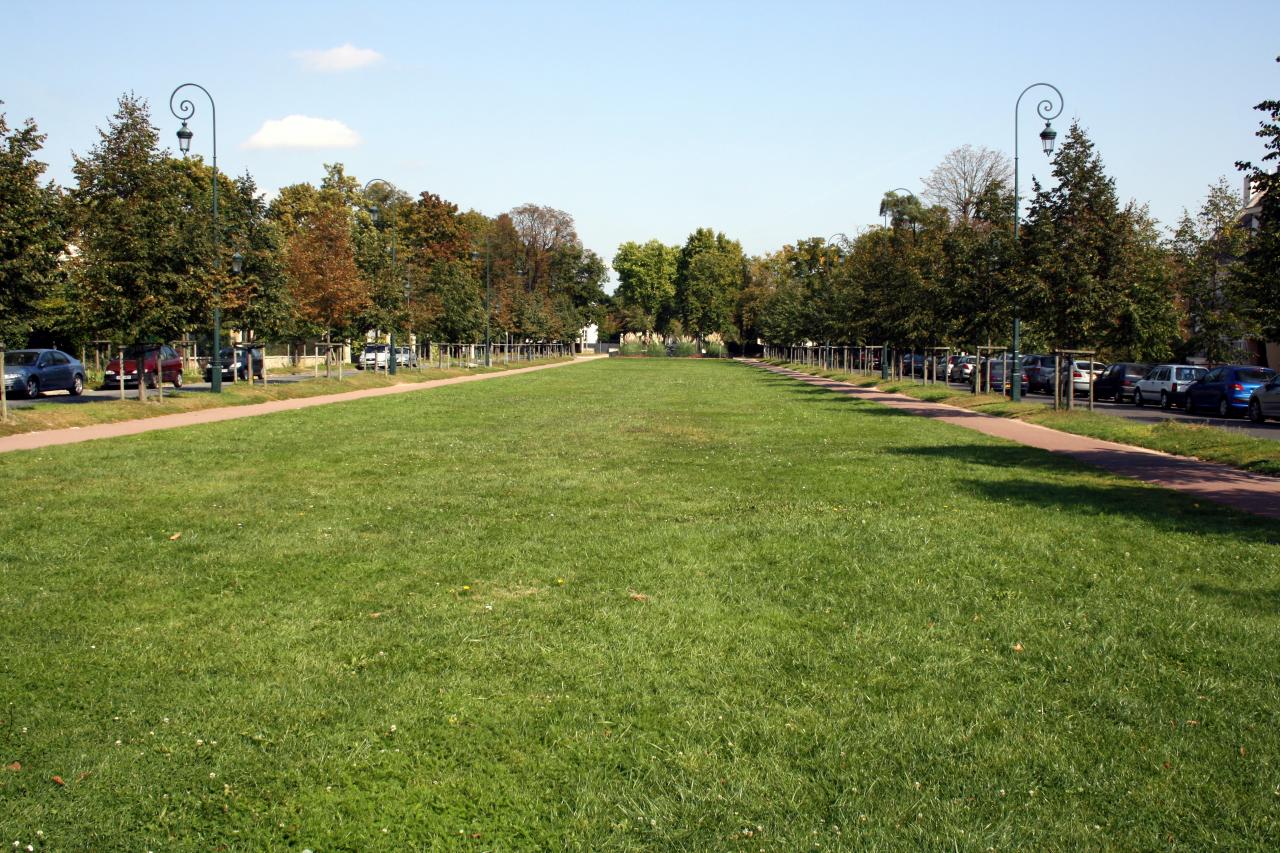 Maisons-Laffitte Avenue Eglé