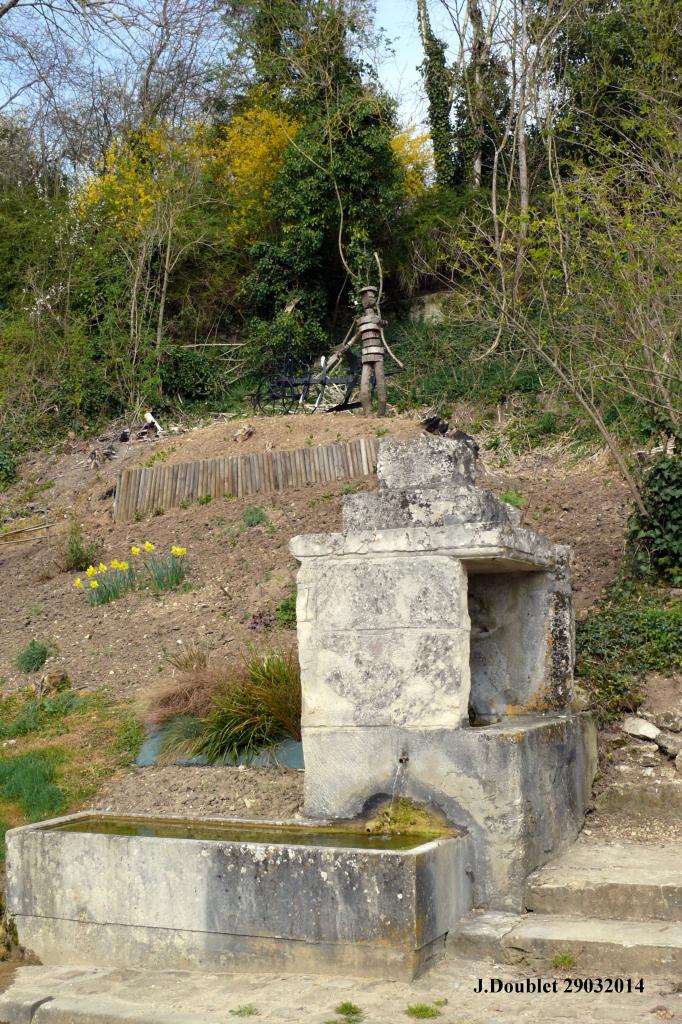 Monampteuil, le village et son église (9)