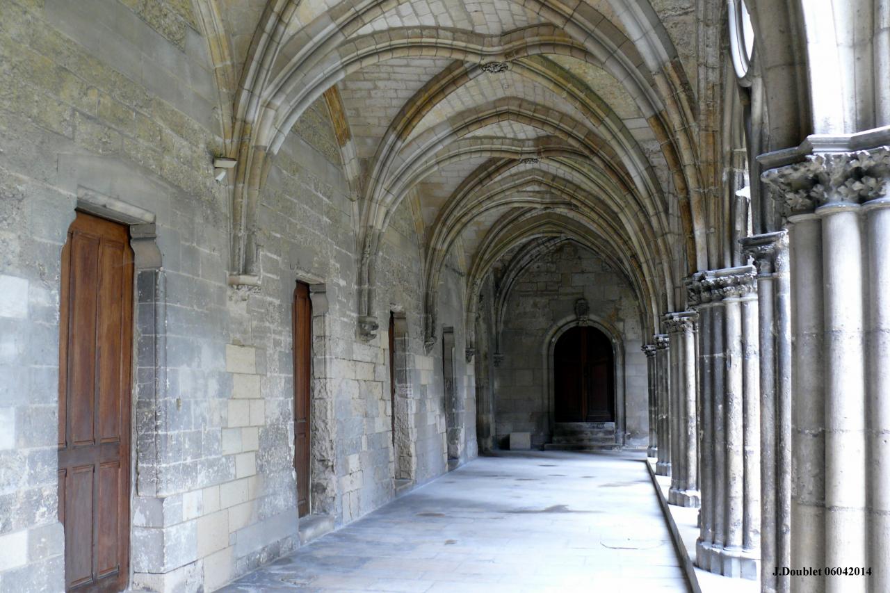 Musée et Abbaye Saint-Léger