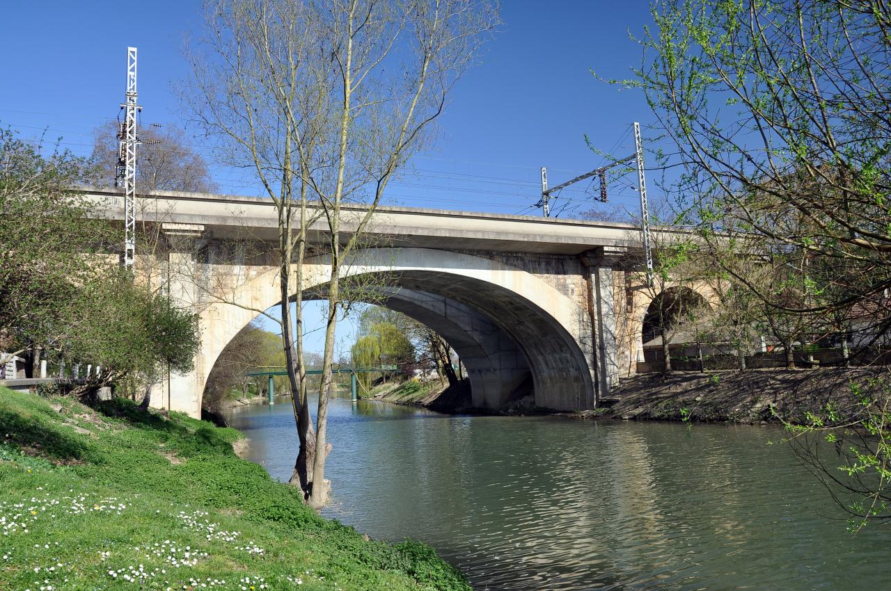 Pont ferroviaire de Maisons-Laffitte