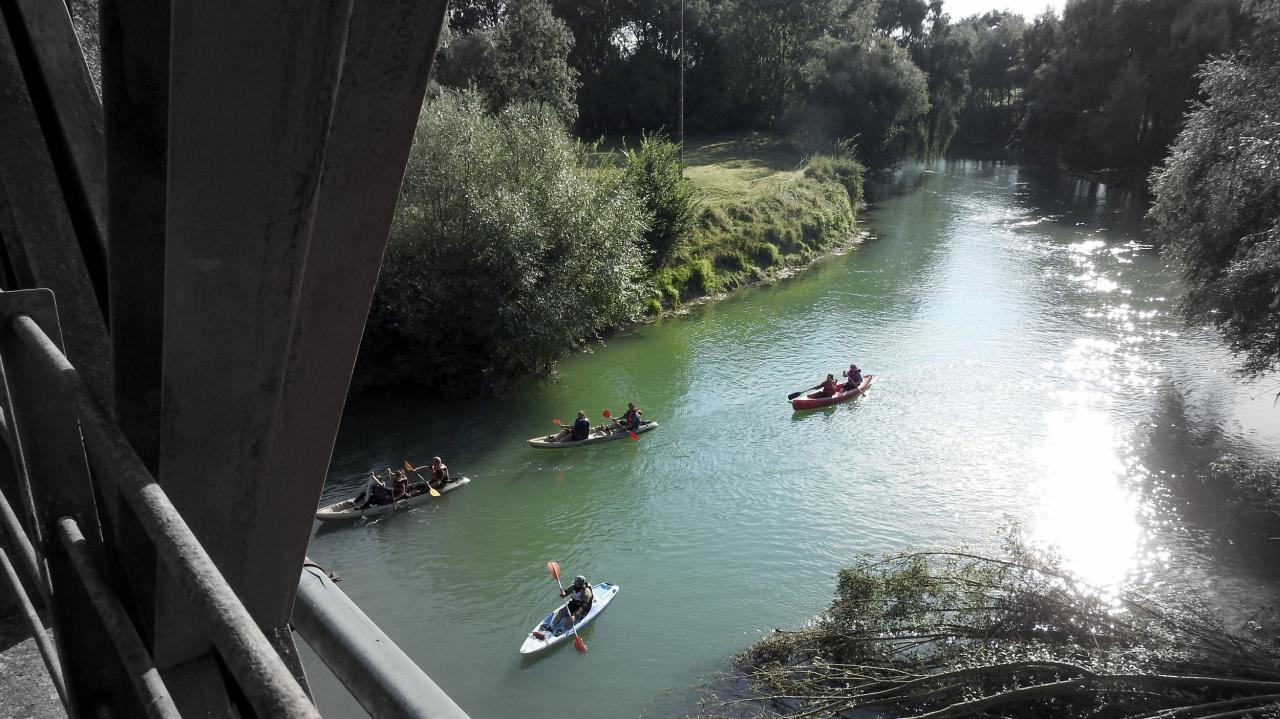 Randonnée canoê en noir flitré (14)