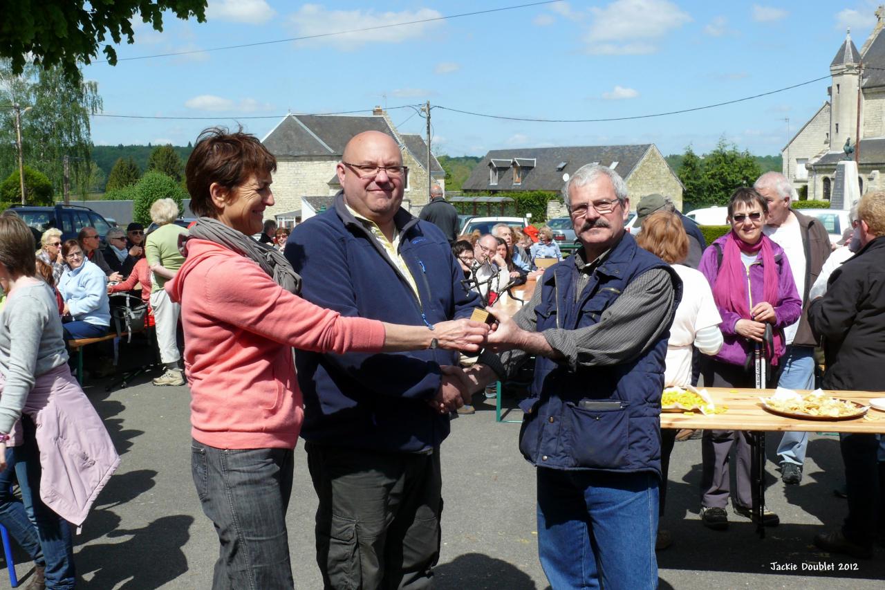 Randonnée intercommunale du val de l'aisne 13 mai 2012 (28)