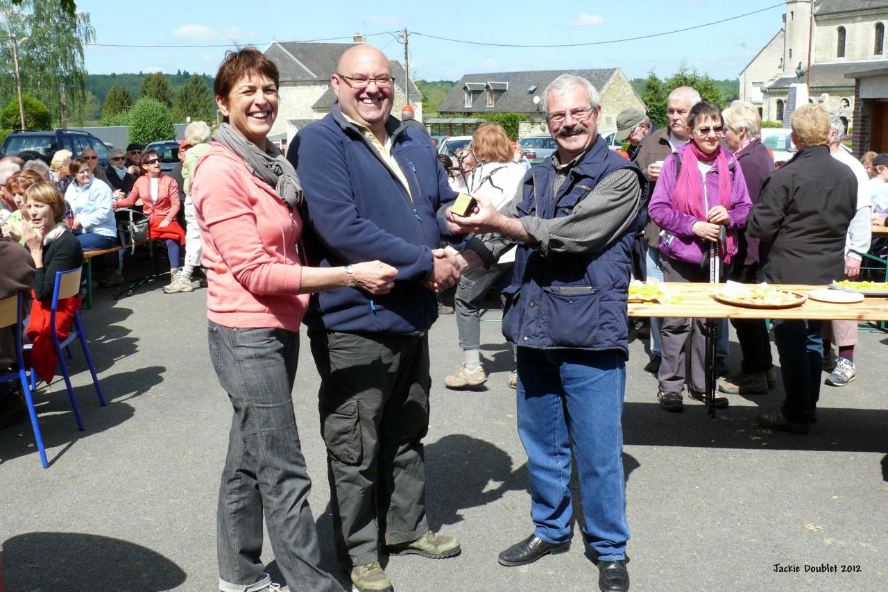 Randonnée intercommunale du val de l'aisne 13 mai 2012 (29)