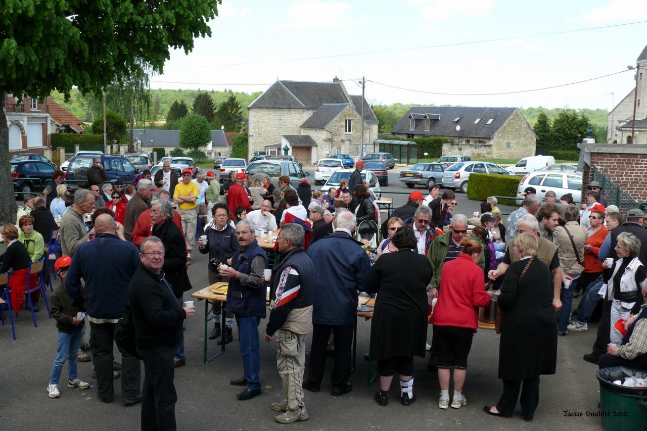 Randonnée intercommunale du val de l'aisne 13 mai 2012 (32)