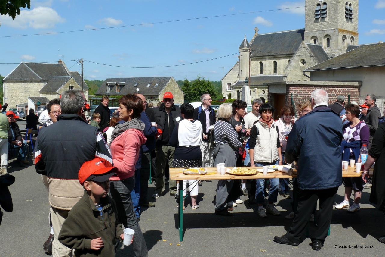 Randonnée intercommunale du val de l'aisne 13 mai 2012 (38)