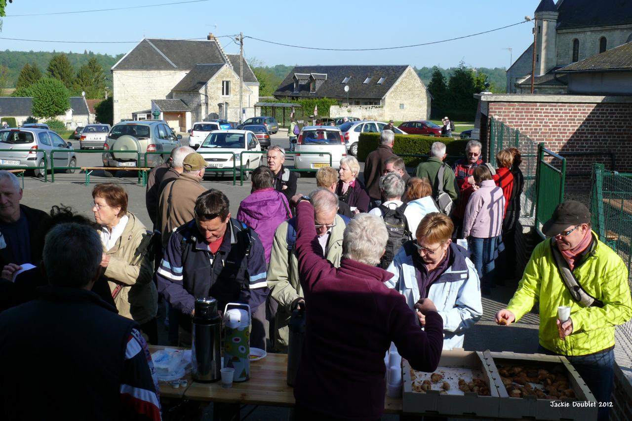 Randonnée intercommunale du val de l'aisne 13 mai 2012 (8)