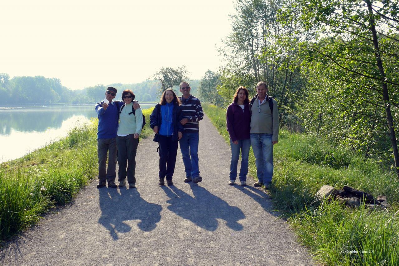 Randonnée intercommunale du val de l'Aisne Monampteuil (17)
