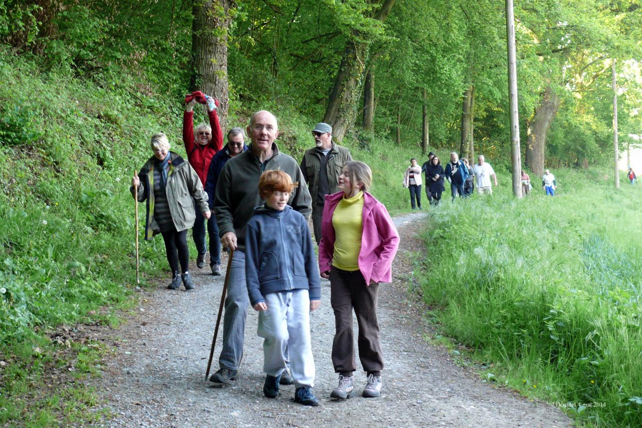 Randonnée intercommunale du val de l'Aisne Monampteuil (33)