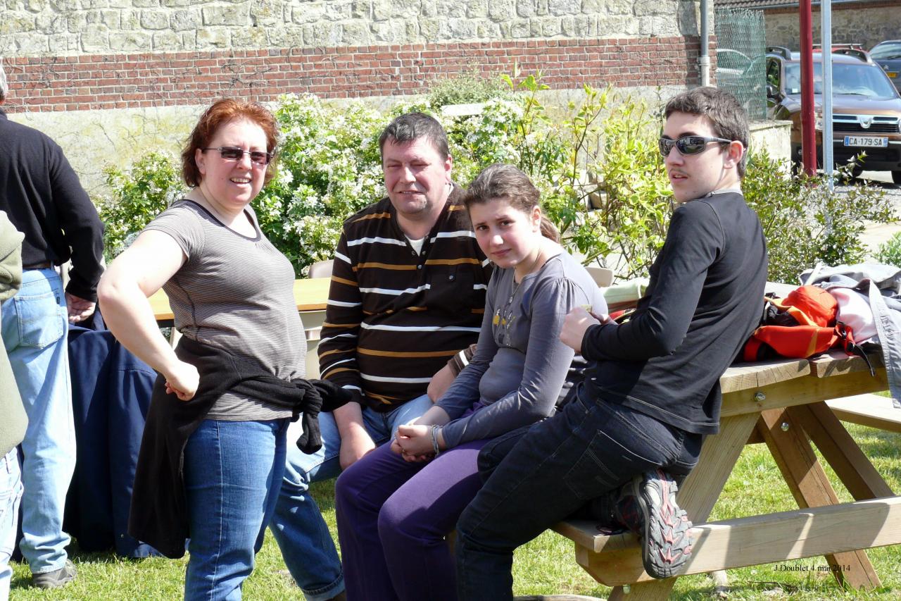 Randonnée intercommunale du val de l'Aisne Monampteuil (38)