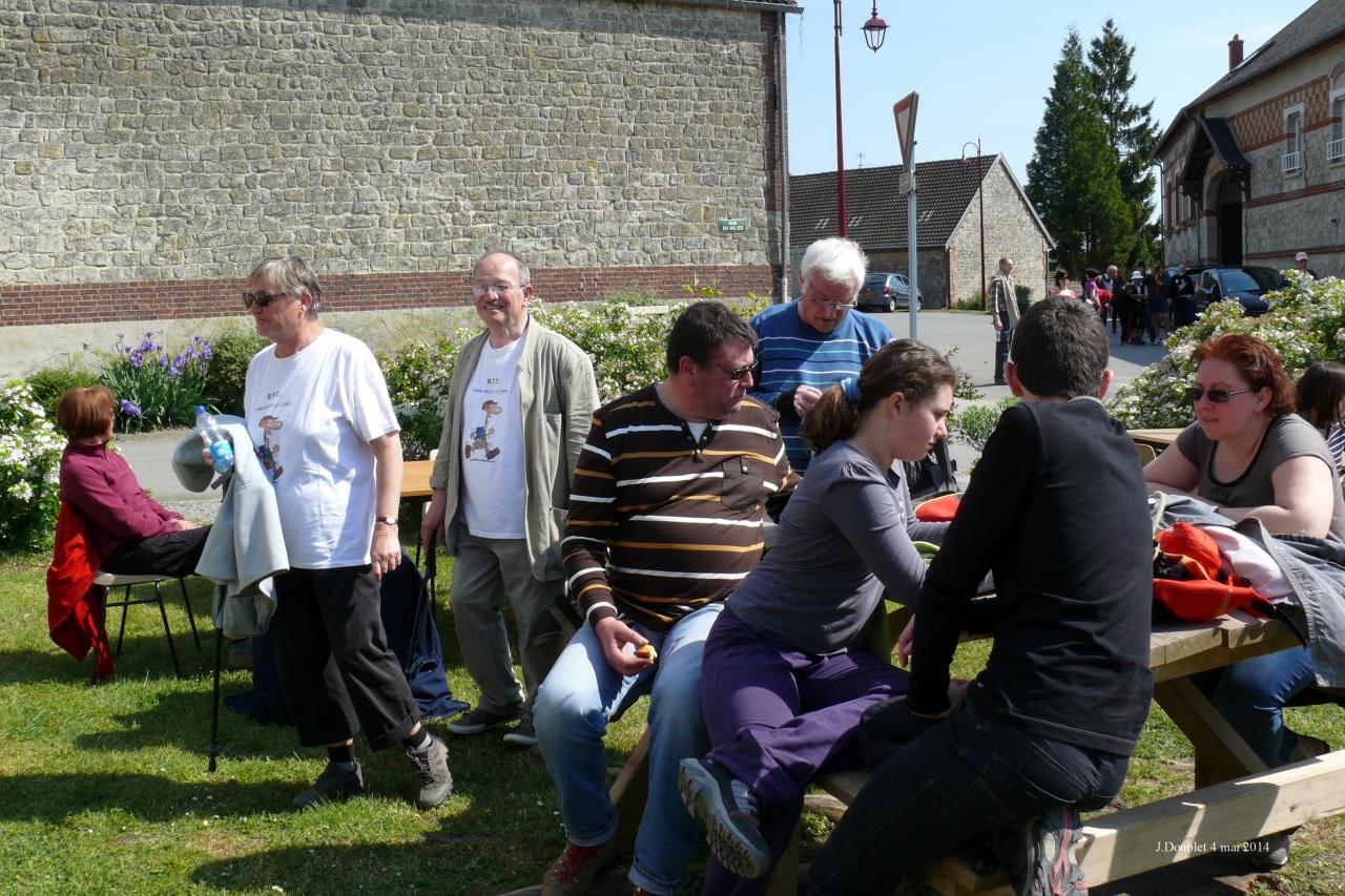 Randonnée intercommunale du val de l'Aisne Monampteuil (39)