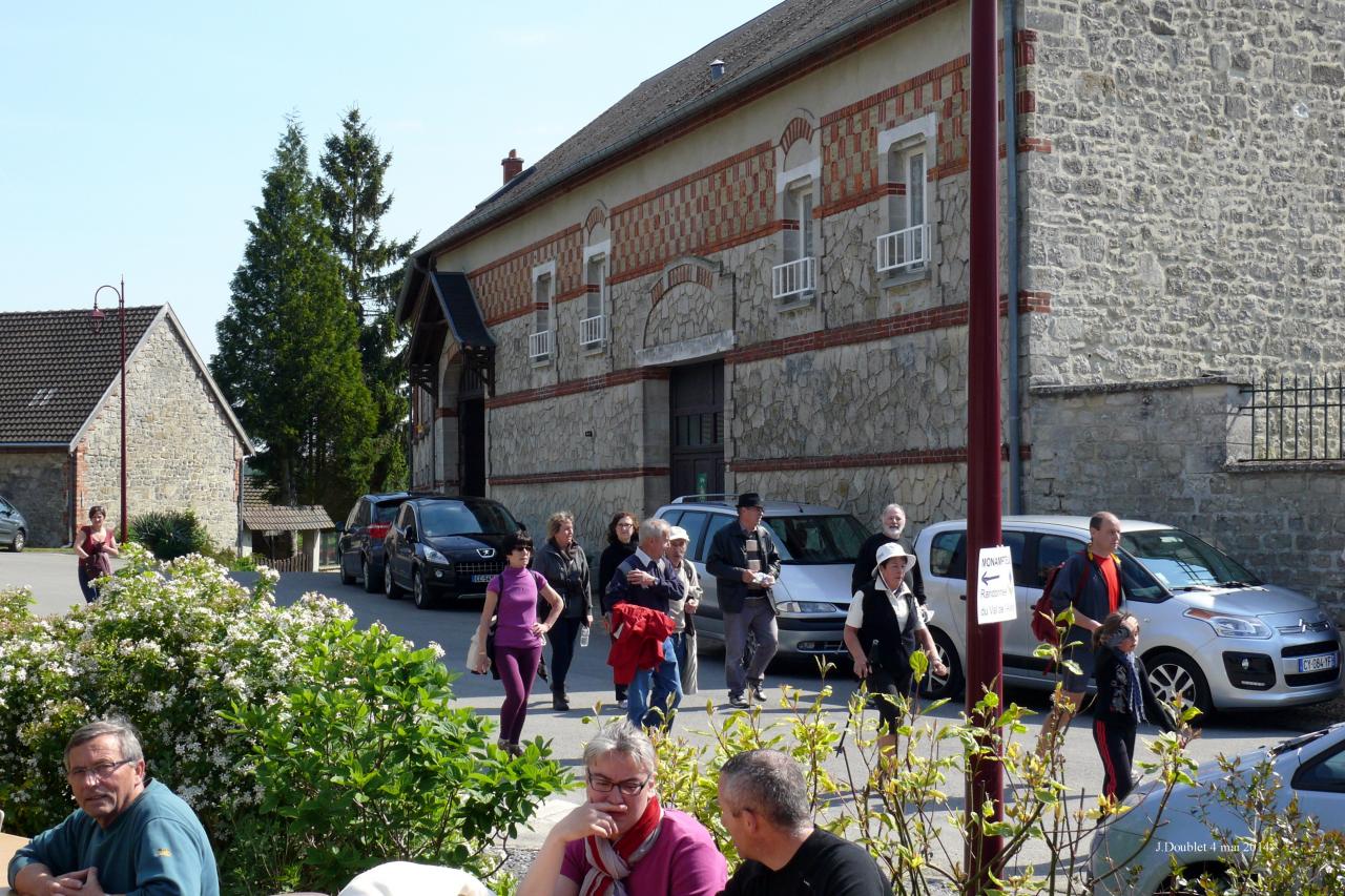 Randonnée intercommunale du val de l'Aisne Monampteuil (40)